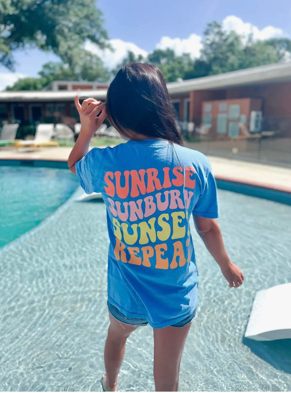 Sunrise Sunburn Sunset Repeat T-Shirt Blue