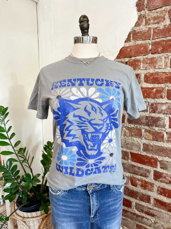 Kentucky Wildcat Flower Power T-Shirt - Soft Grey-T-Shirt-Carolyn Jane's Jewelry